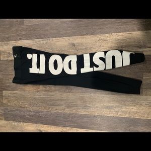 Nike Pants - Nike leggings Nike Pants - Nike leggings